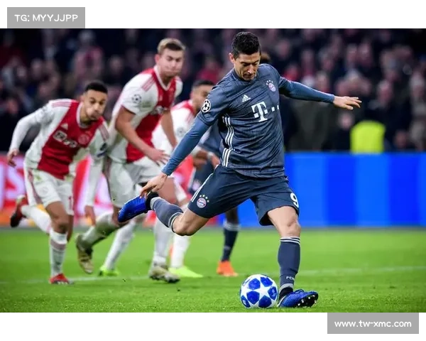 如何借鉴阿贾克斯青训体系和足球哲学推动中国足球成功发展