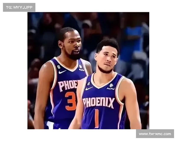 德文布克与教练默契配合提升战术执行效率